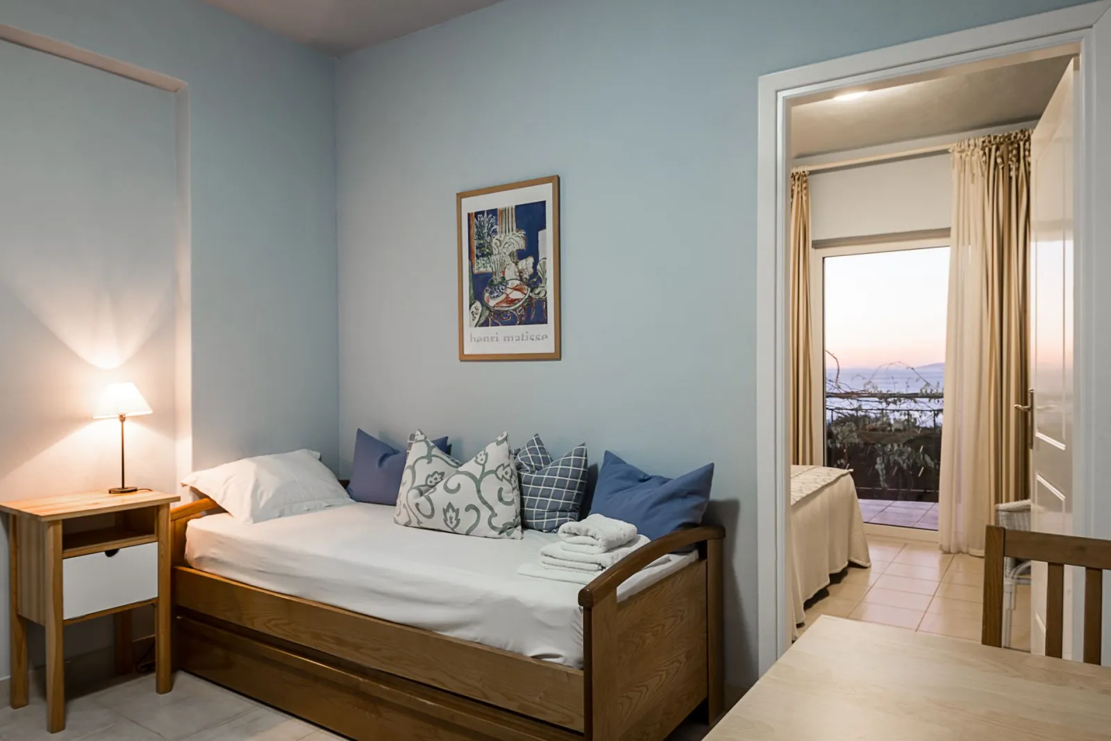 Apartment with sea view (20)
