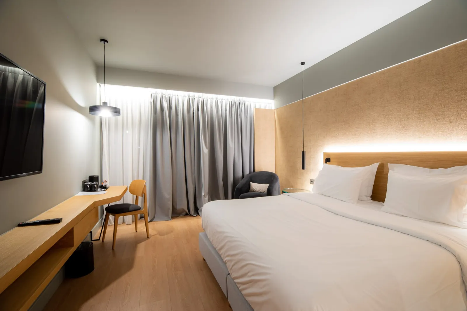 Comfort Double Room with City View