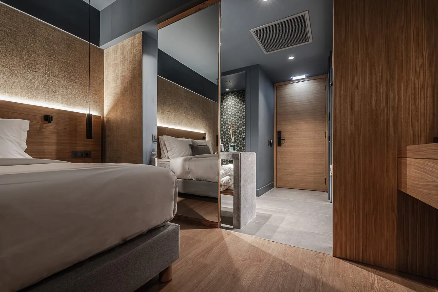 Signature Double Room with Pelion View