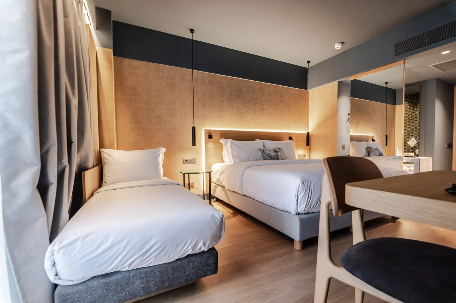 Signature Triple Room with Pelion View