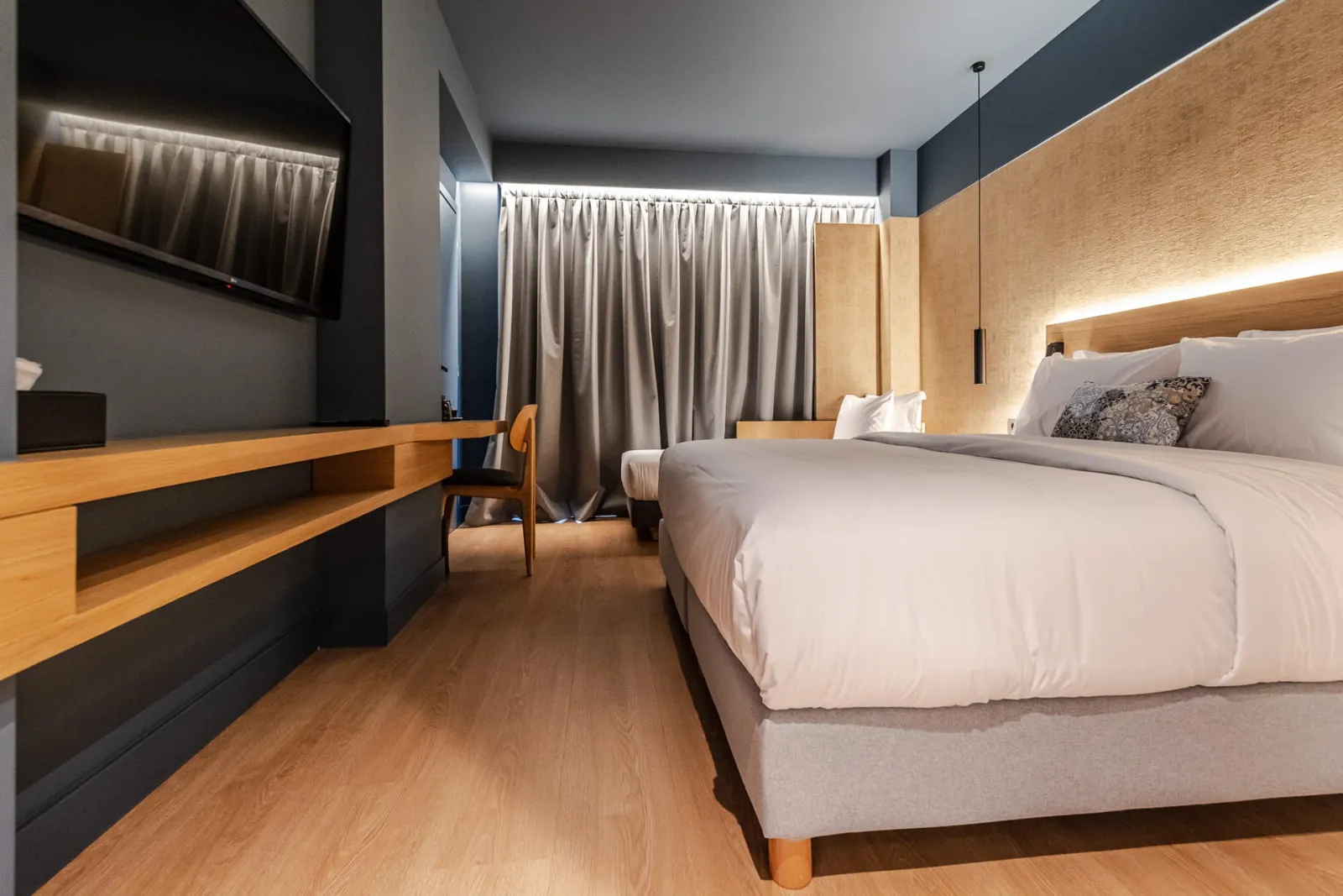Signature Triple Room with Pelion View