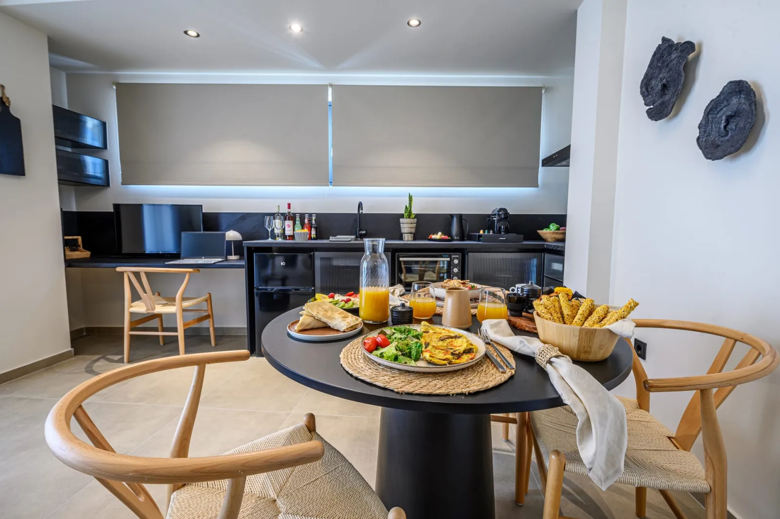 B2 Superior Suite