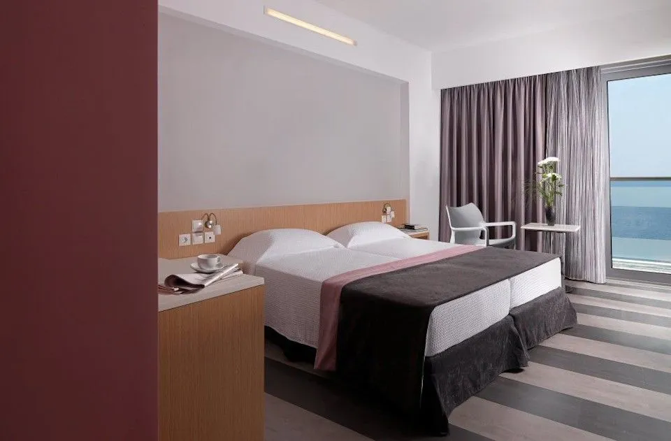 Double Room with City View (2 adults + 1 child)