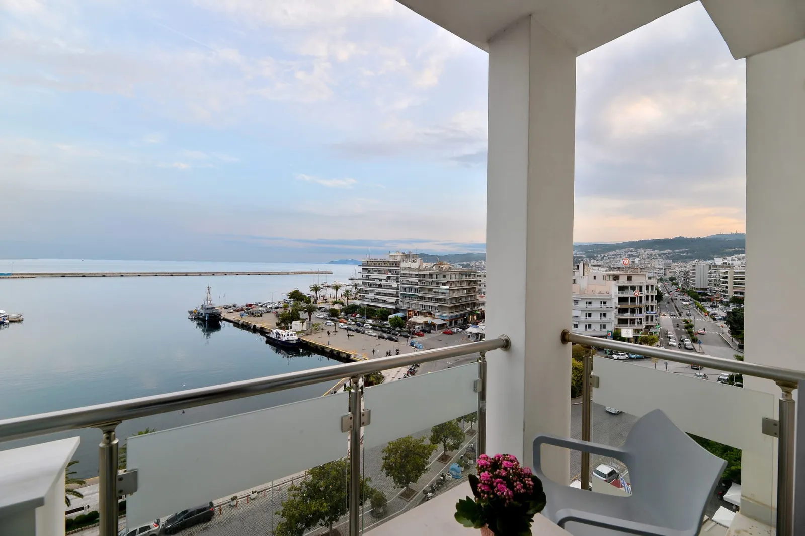 Double Room with Sea View (2 adults + 1 child)