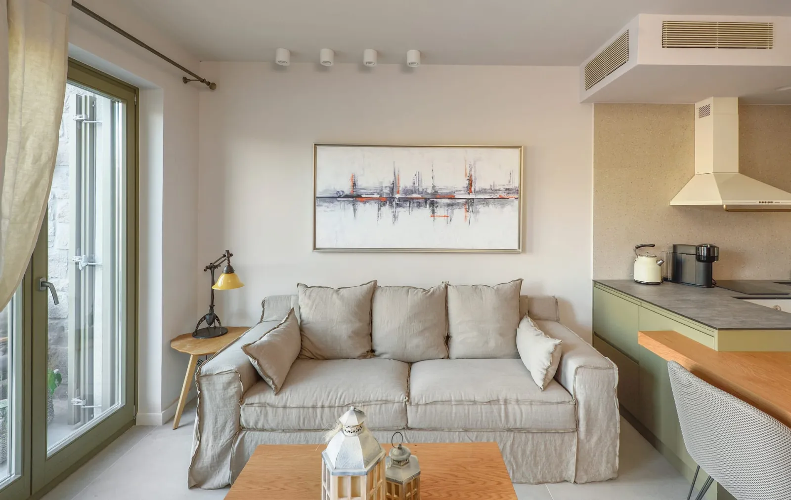 One Bedroom Apartment