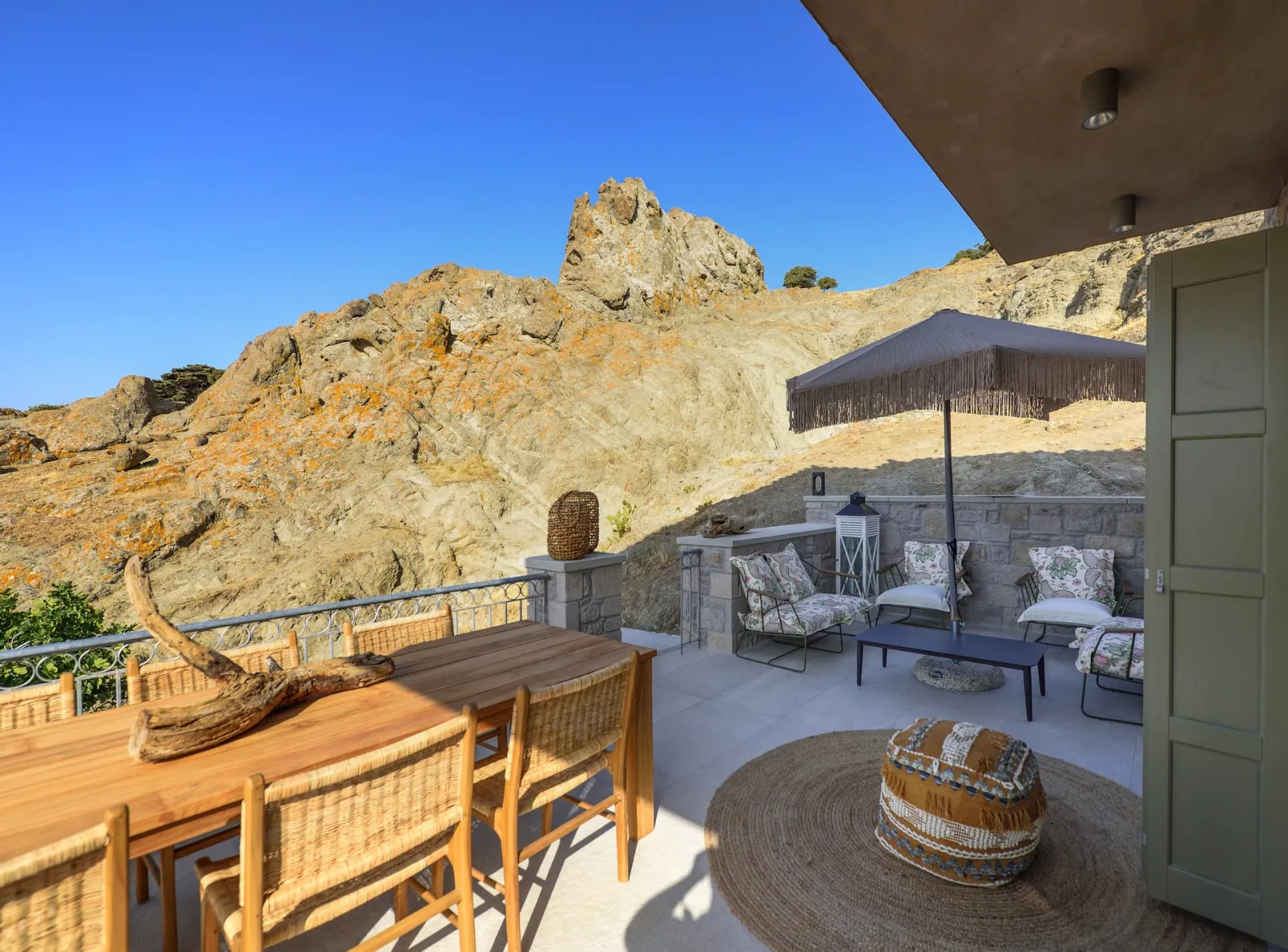 Superior Two Bedroom Apartment