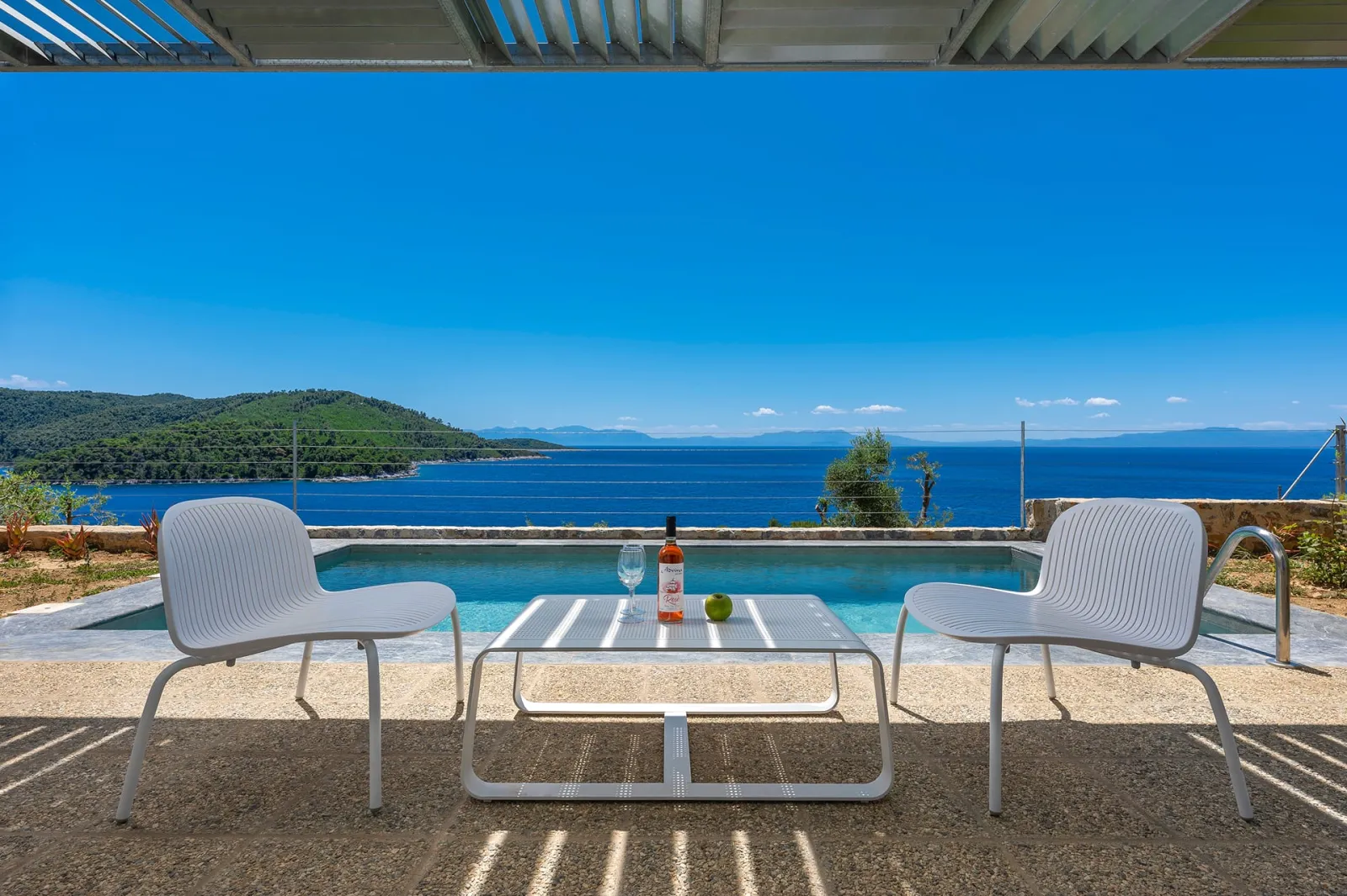 Superior 1 Bedroom 1 Level Panoramic Sea View Pool Villa 60m²