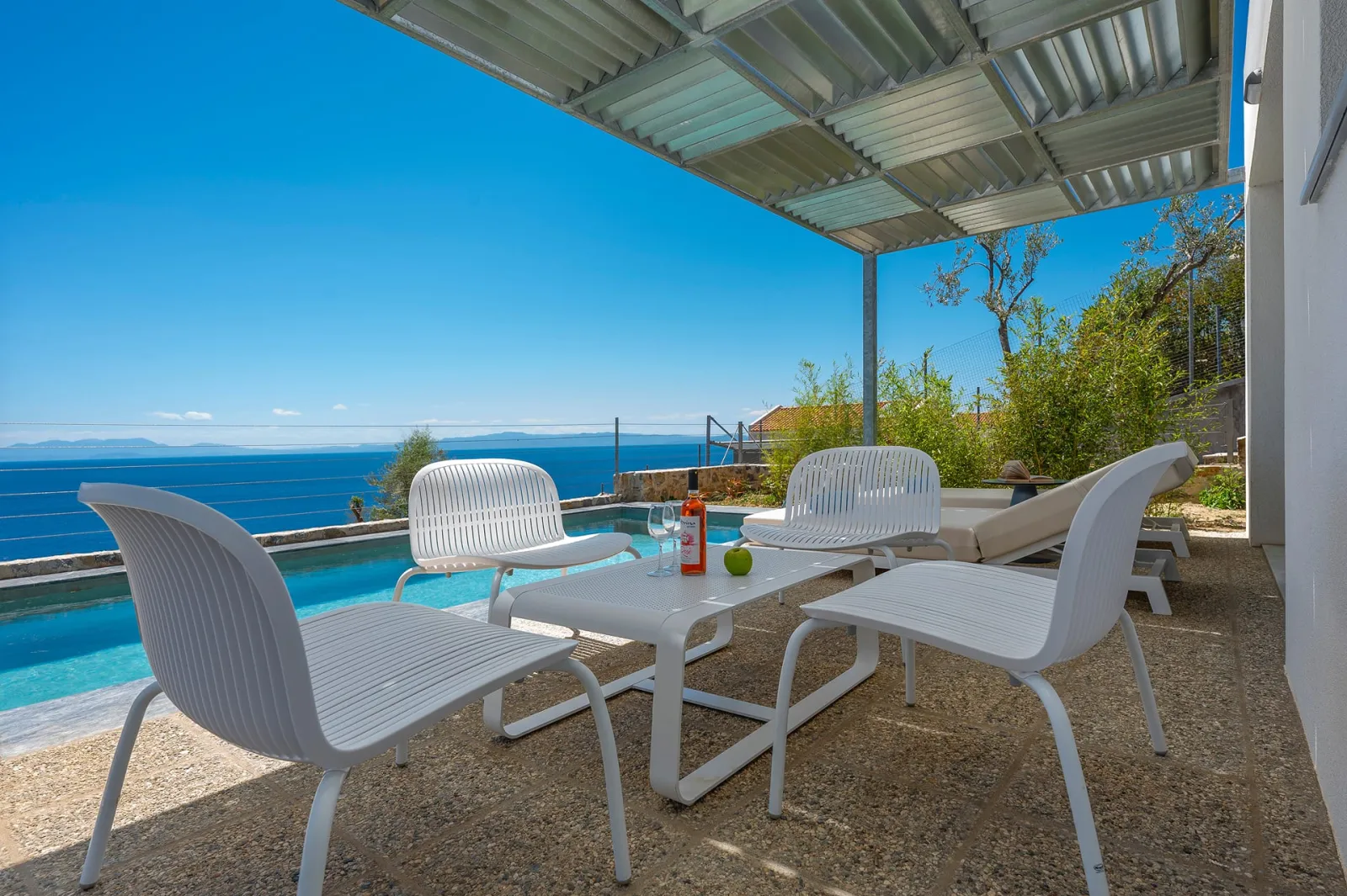 Superior 1 Bedroom 1 Level Panoramic Sea View Pool Villa 60m²