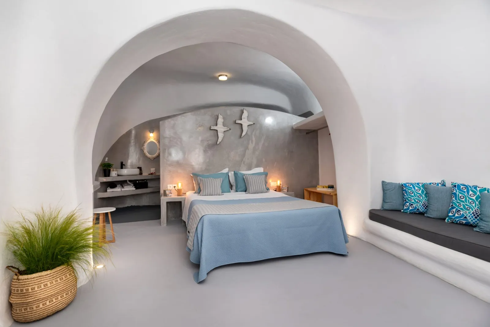 Superior Cave Villa