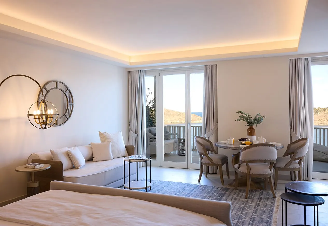 Horizon Room