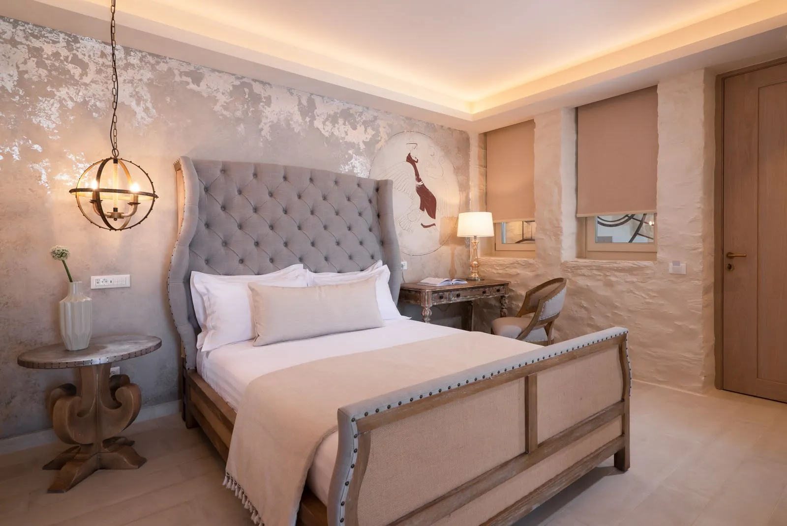 Harmony Hydra Room