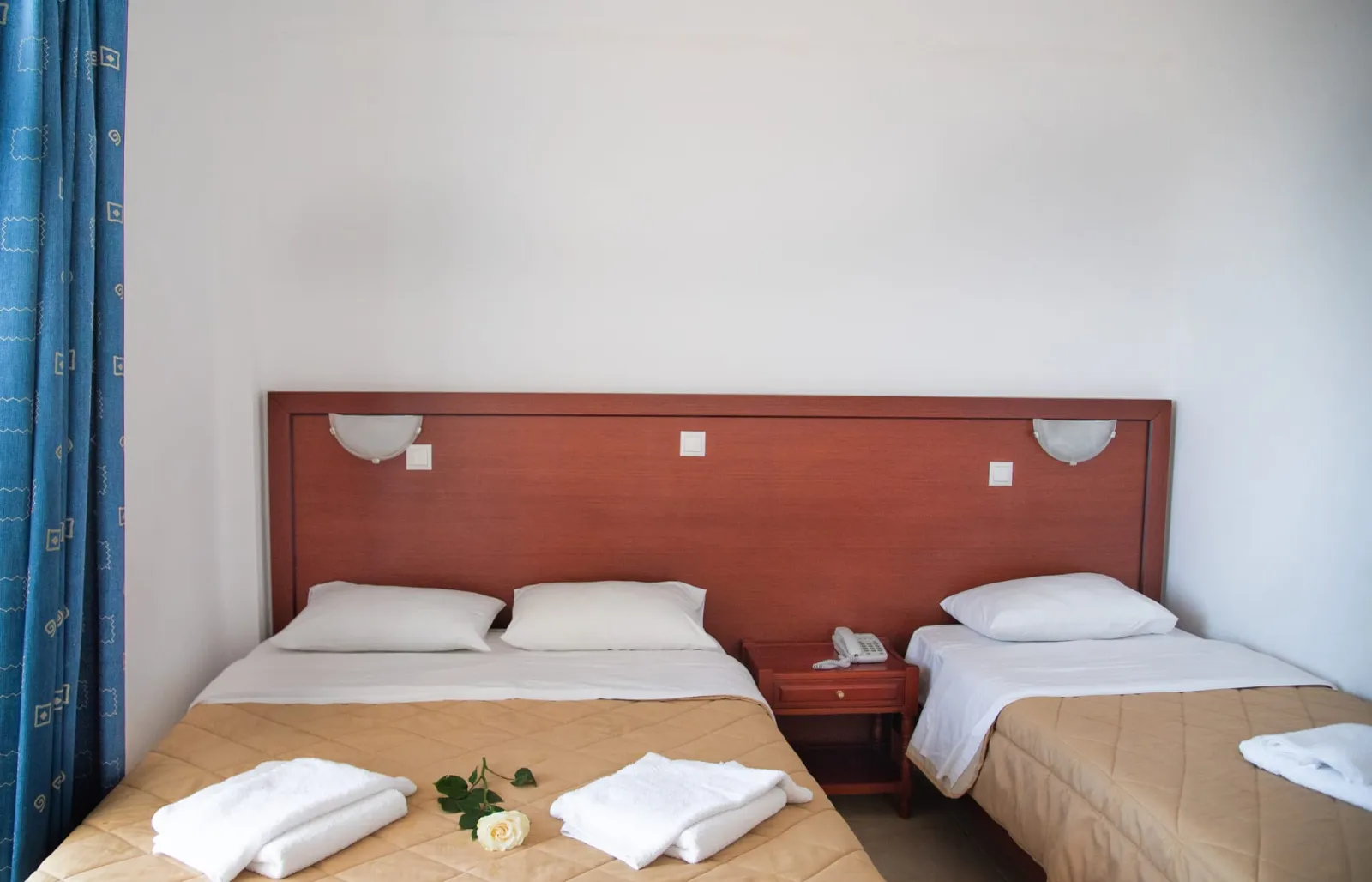 Triple Room with Mountain View