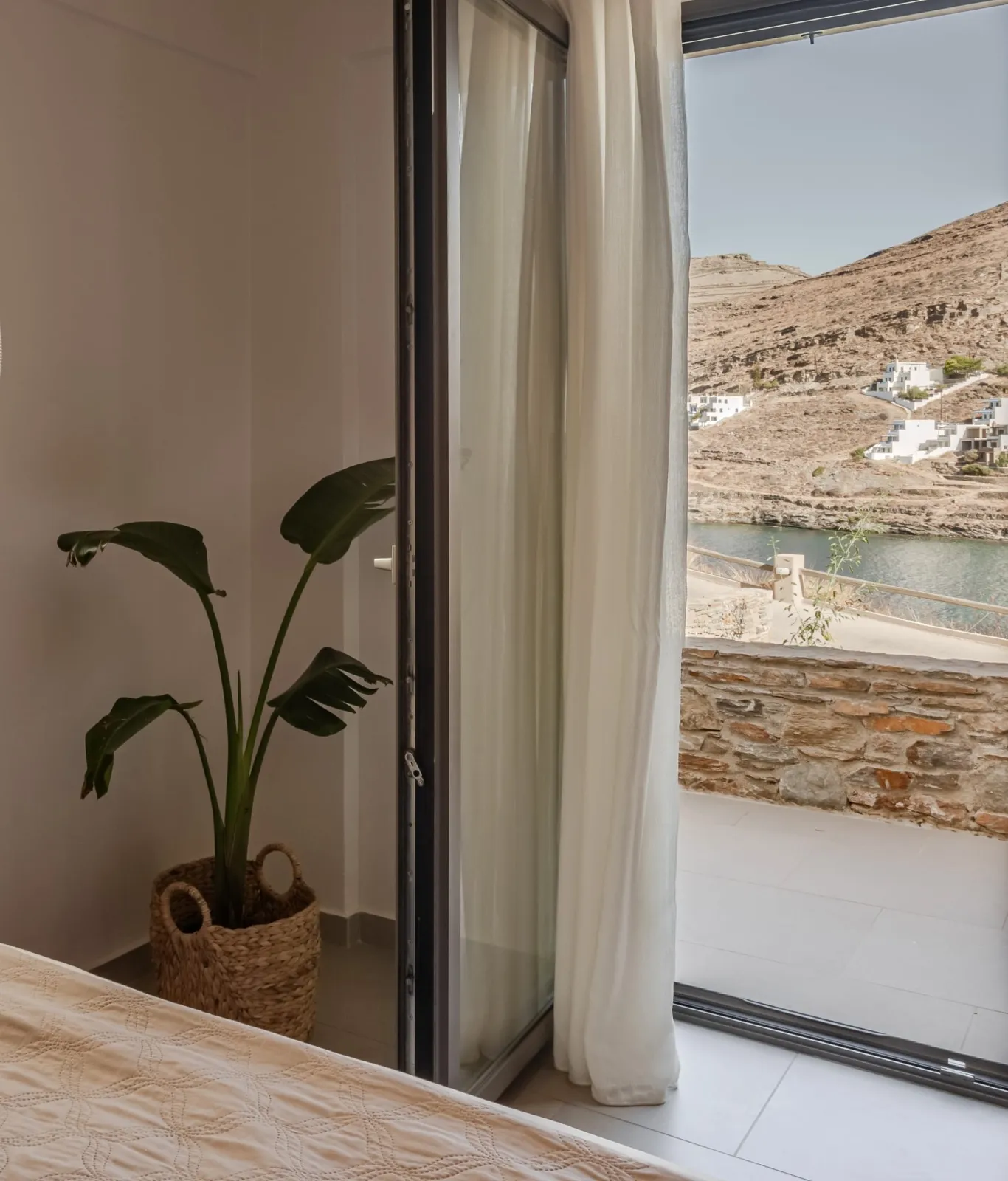 Signature Two Room Suite Sea View