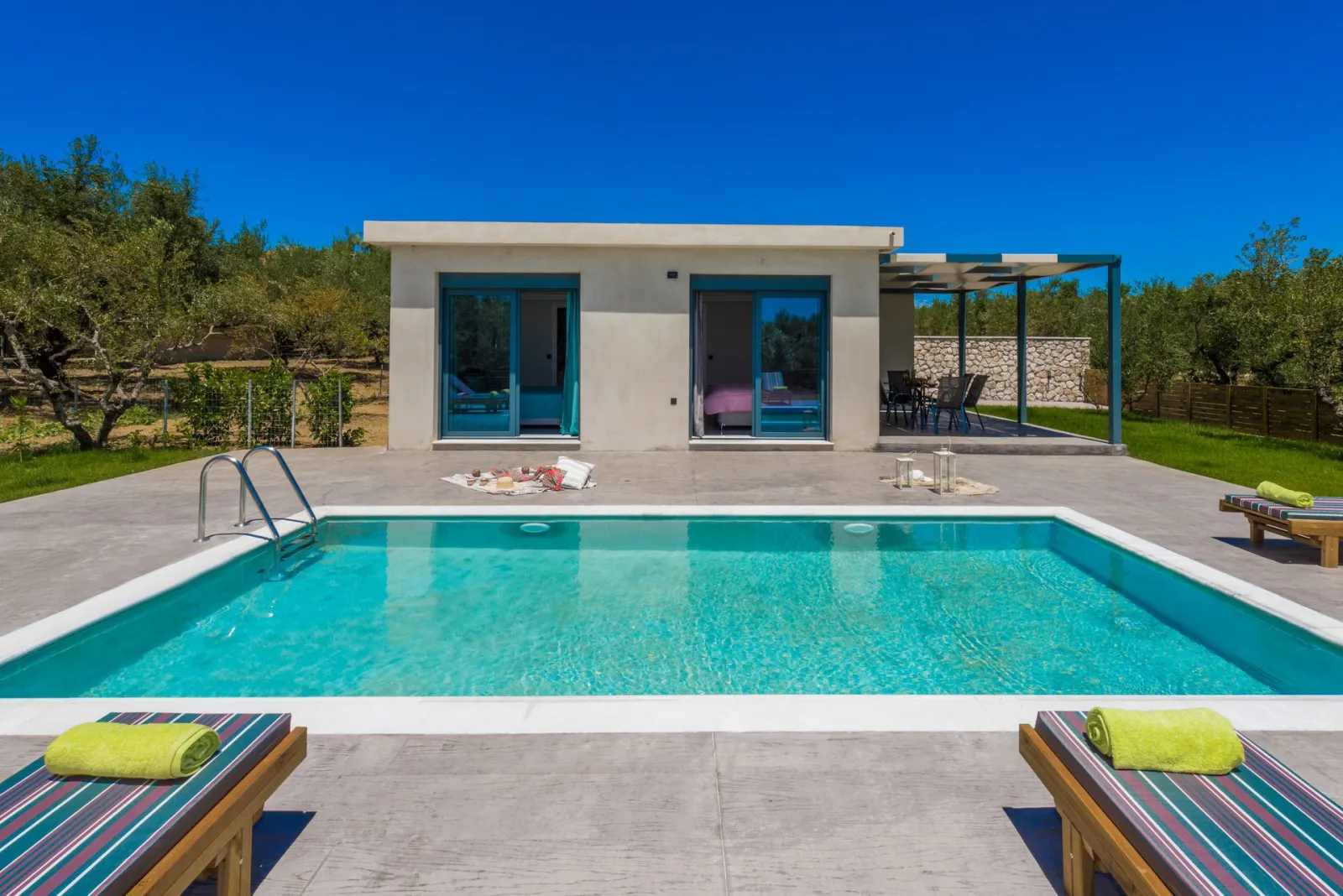 3 Bedroom Villa Celosia with Private Pool