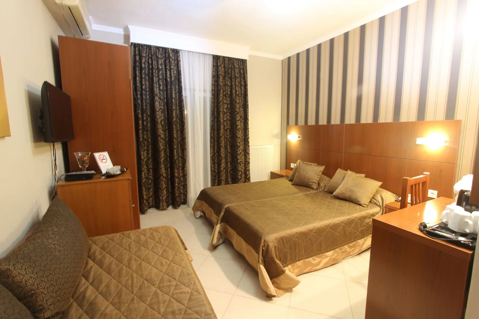 Superior Triple Room