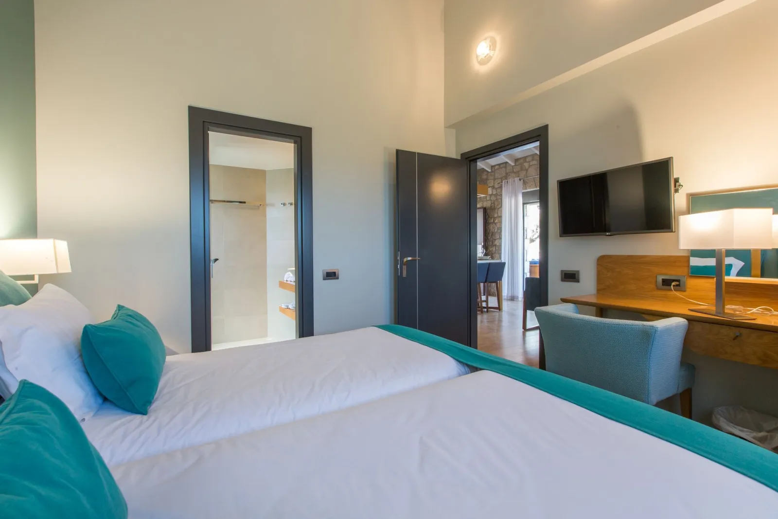 Deluxe Apartment Hot Tub
