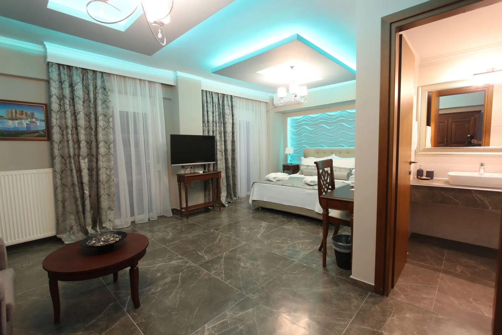 Superior Junior Suite Phoibe
