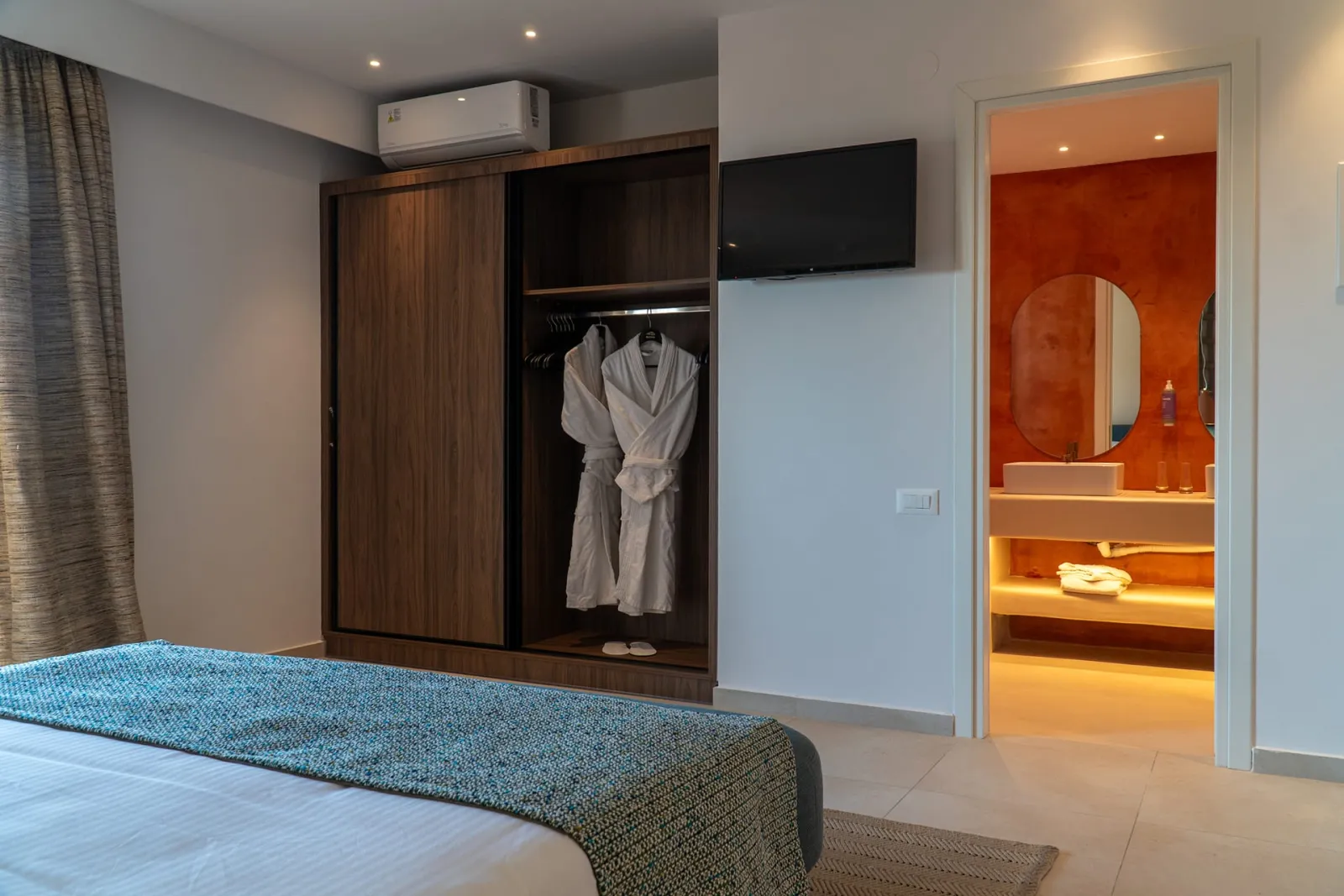 Deluxe Bungalow with Sea View (renovated)