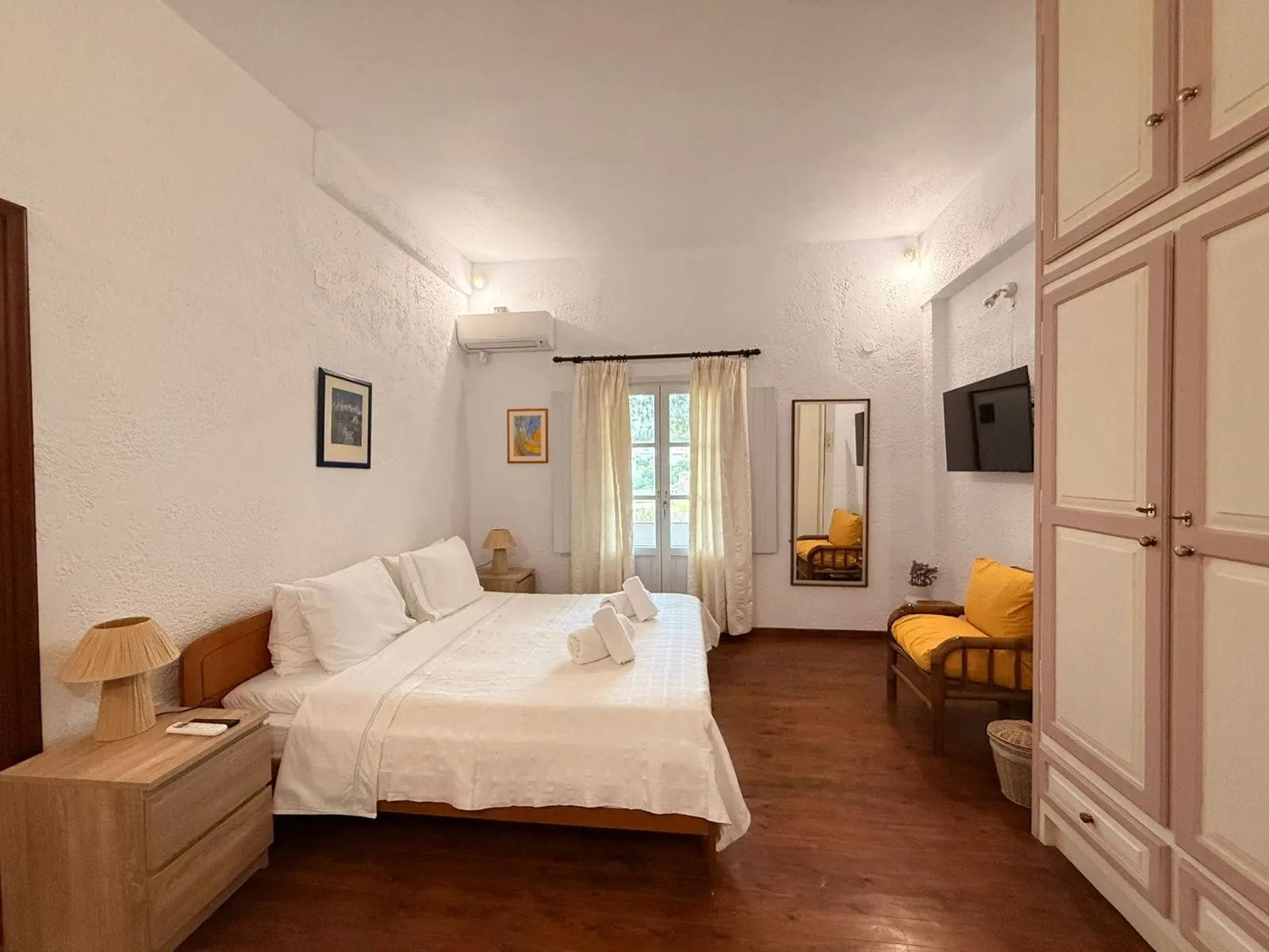 Golden Sun Hotel Apartment