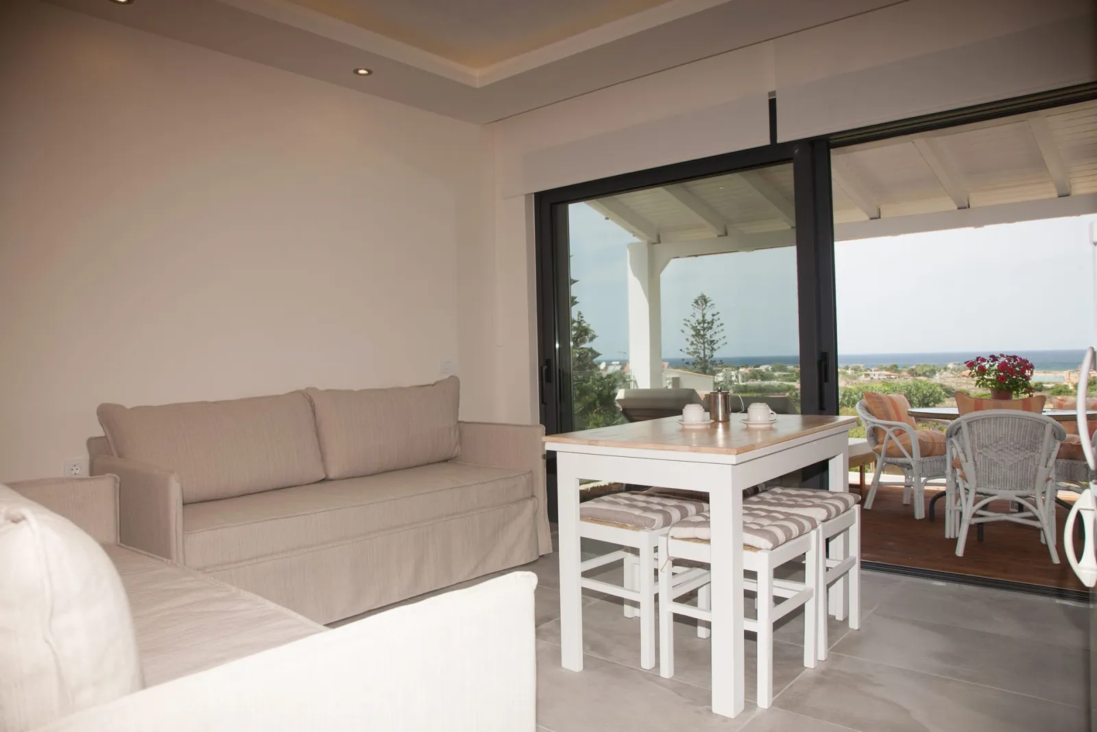 Apartments Zinia No.11- One Bedroom Suite | Sea view