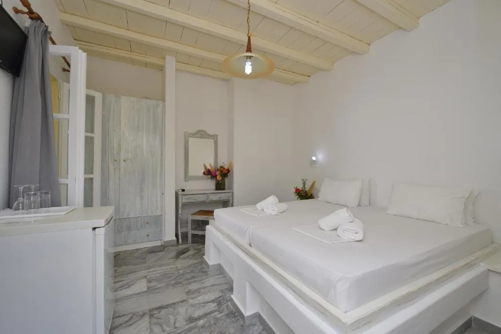 Basic Double Room