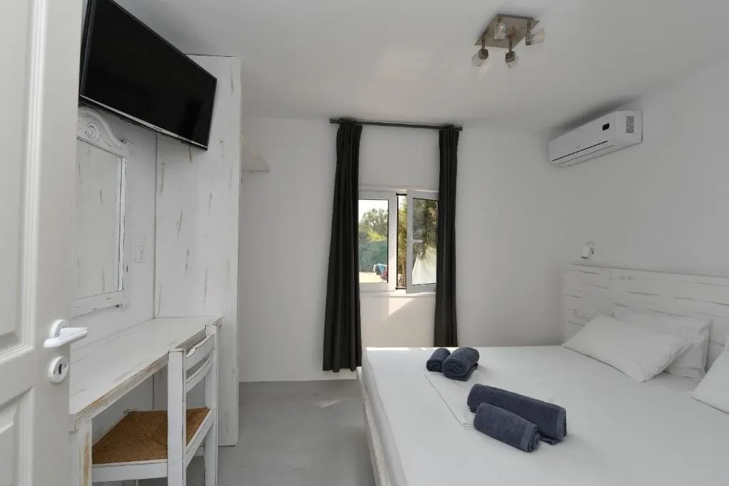 Beach Front Mobile Suite