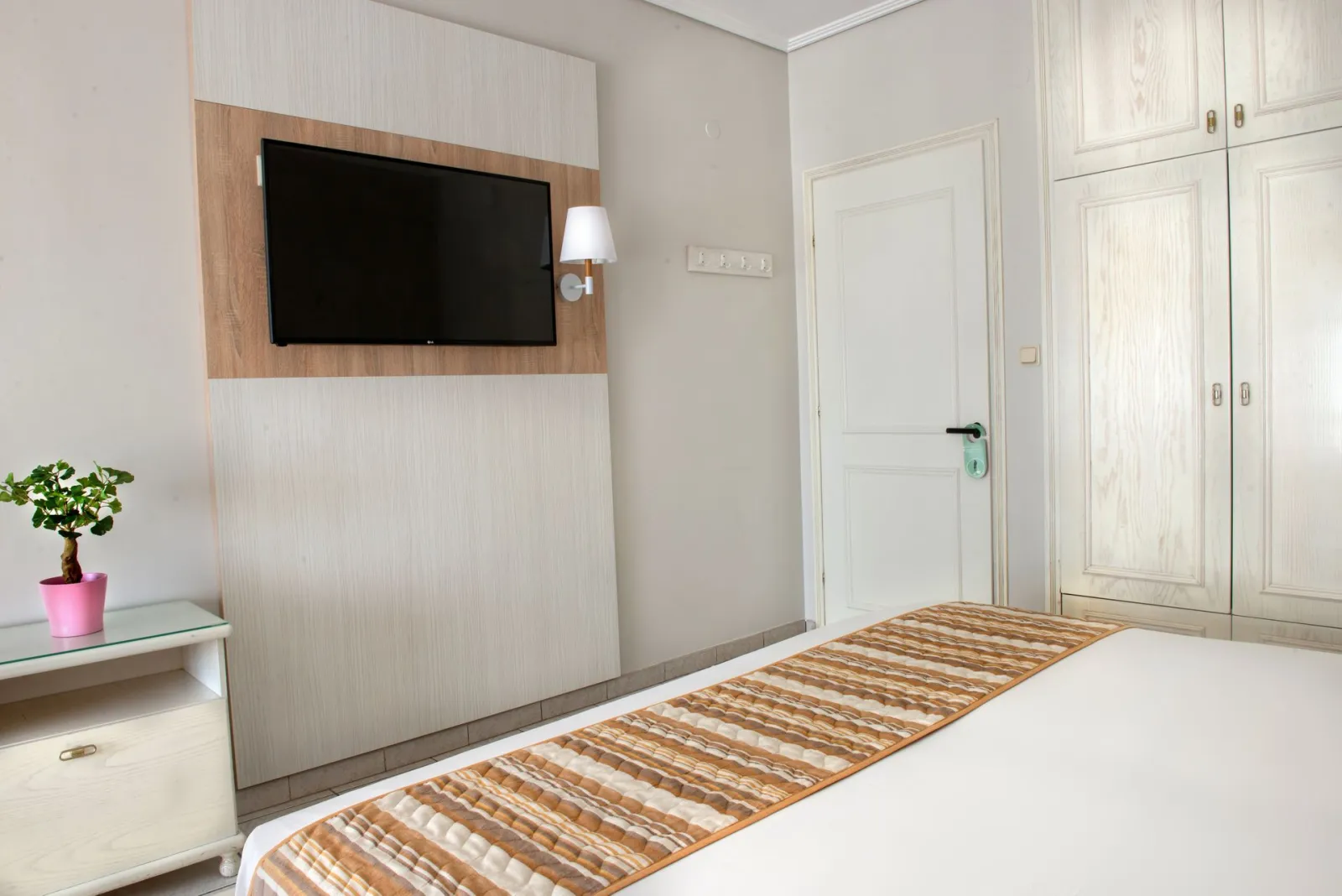 Spacious Triple Room