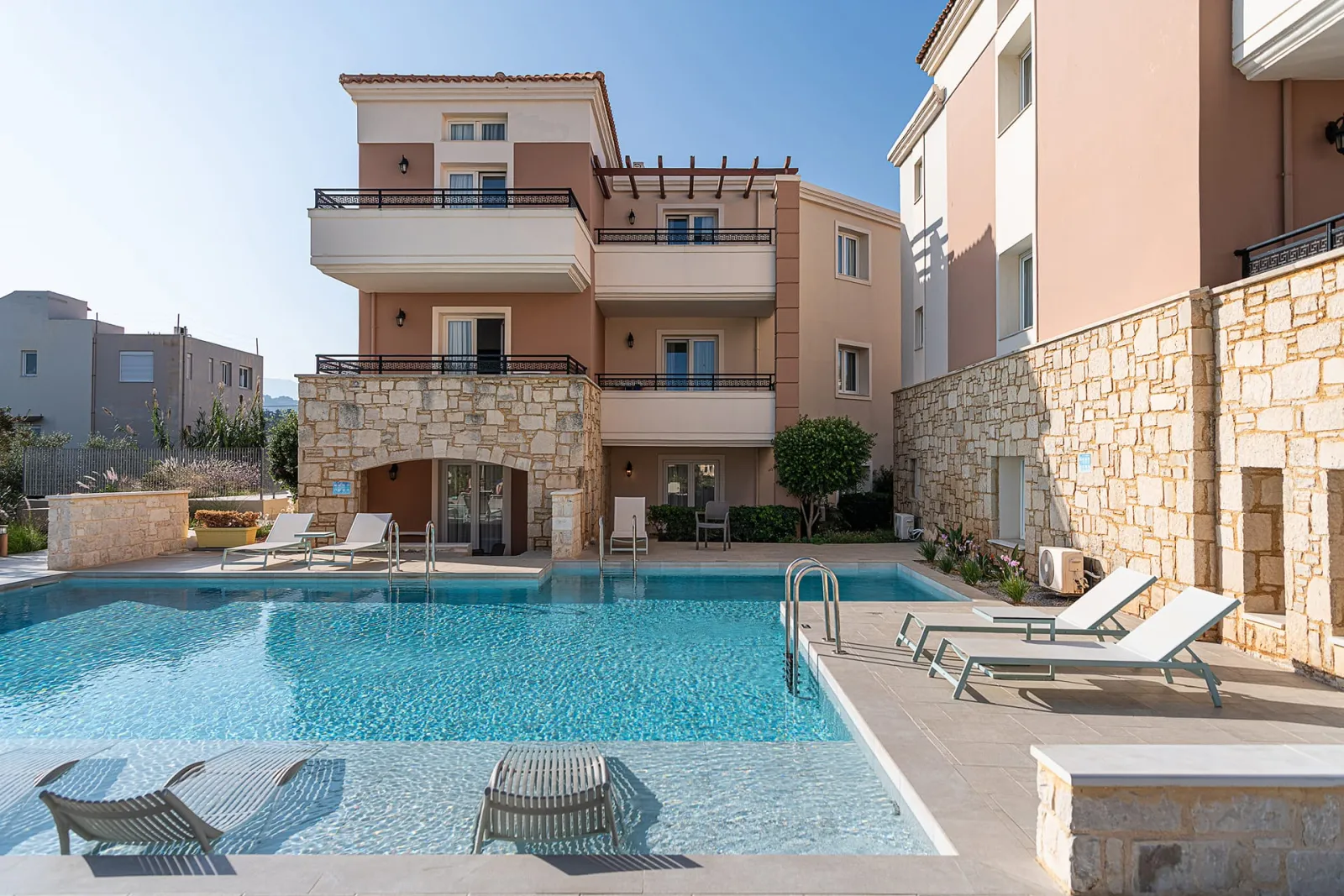 One Bedroom with Sharing Pool