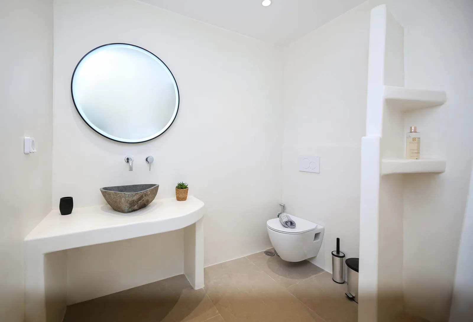Superior One-Bedroom Villa