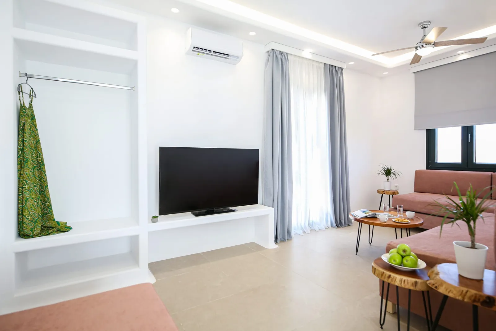 Superior One-Bedroom Villa