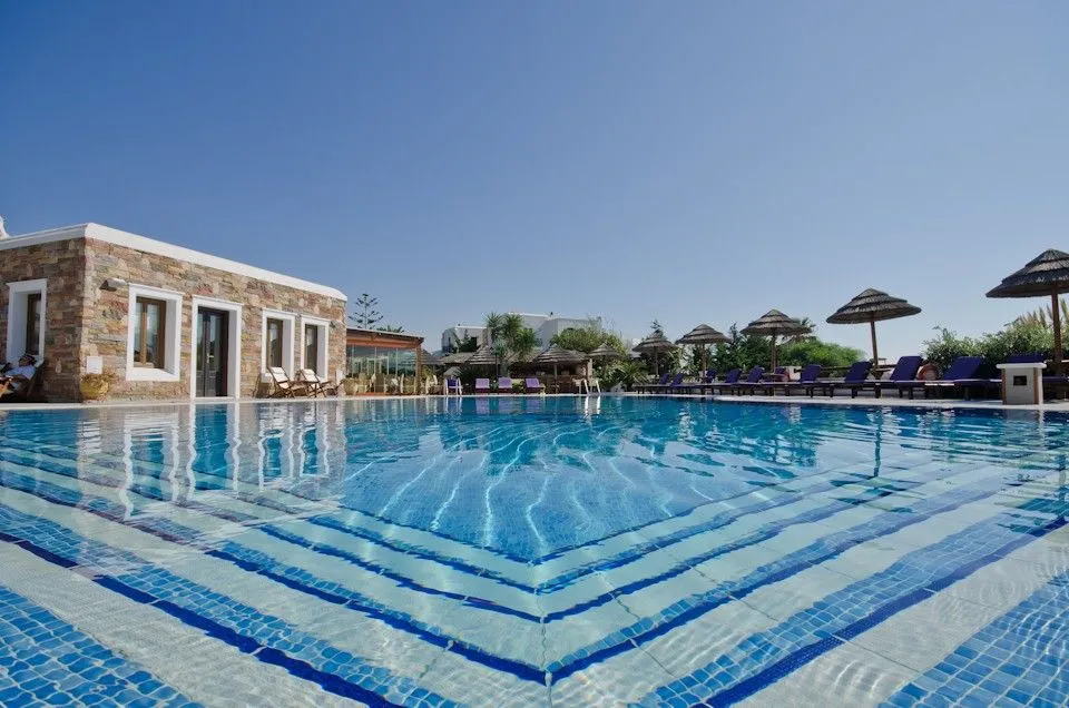 Family Room with Sharing Pool