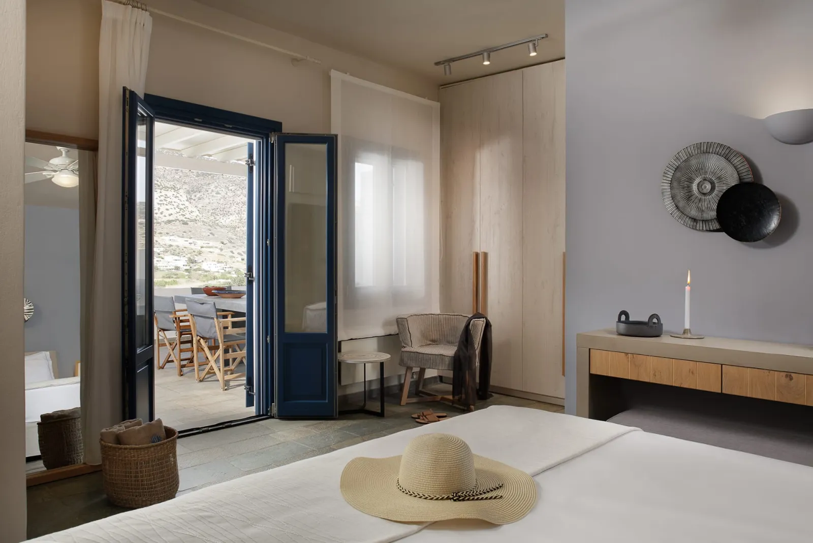 Signature Suite with Panoramic Sea View 35m²