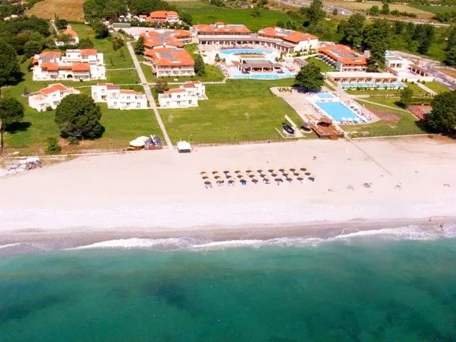 Superior Sea/Pool View