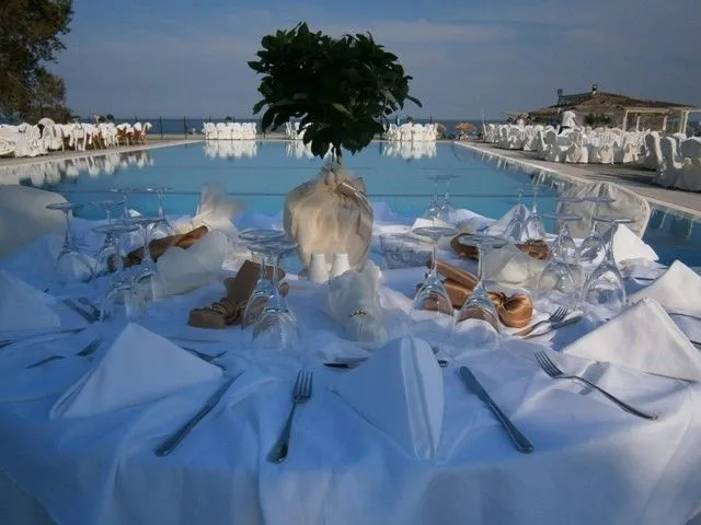 Superior Sea/Pool View