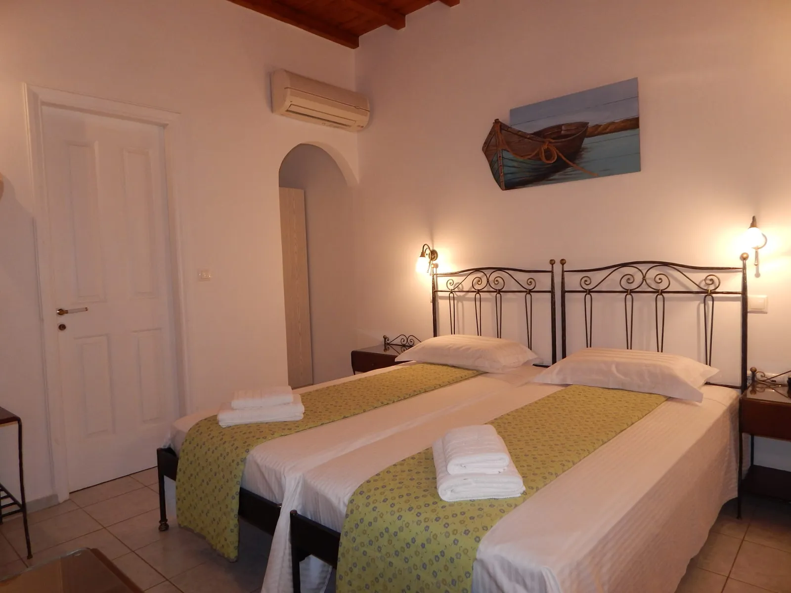 Classic Double Apartment (Ground Floor) B2B