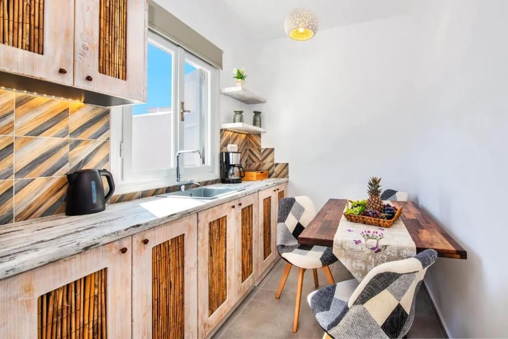 Superior Suite with Outdoor Hot Tub