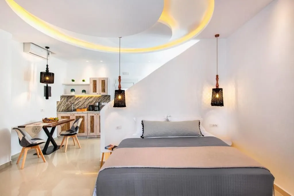 Junior Suite with Outdoor Hot Tub