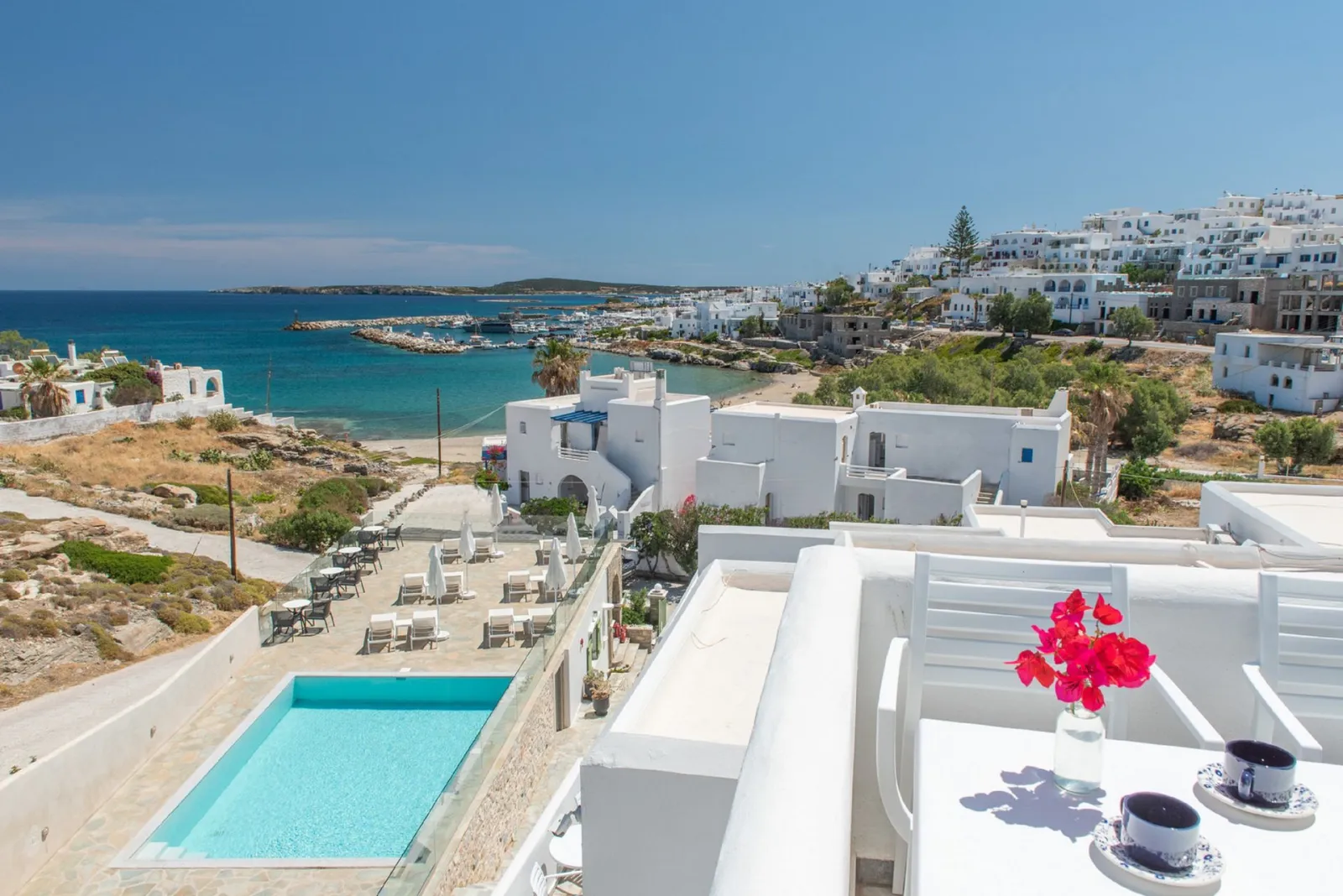 Apartment // Panoramic Pool & Sea View
