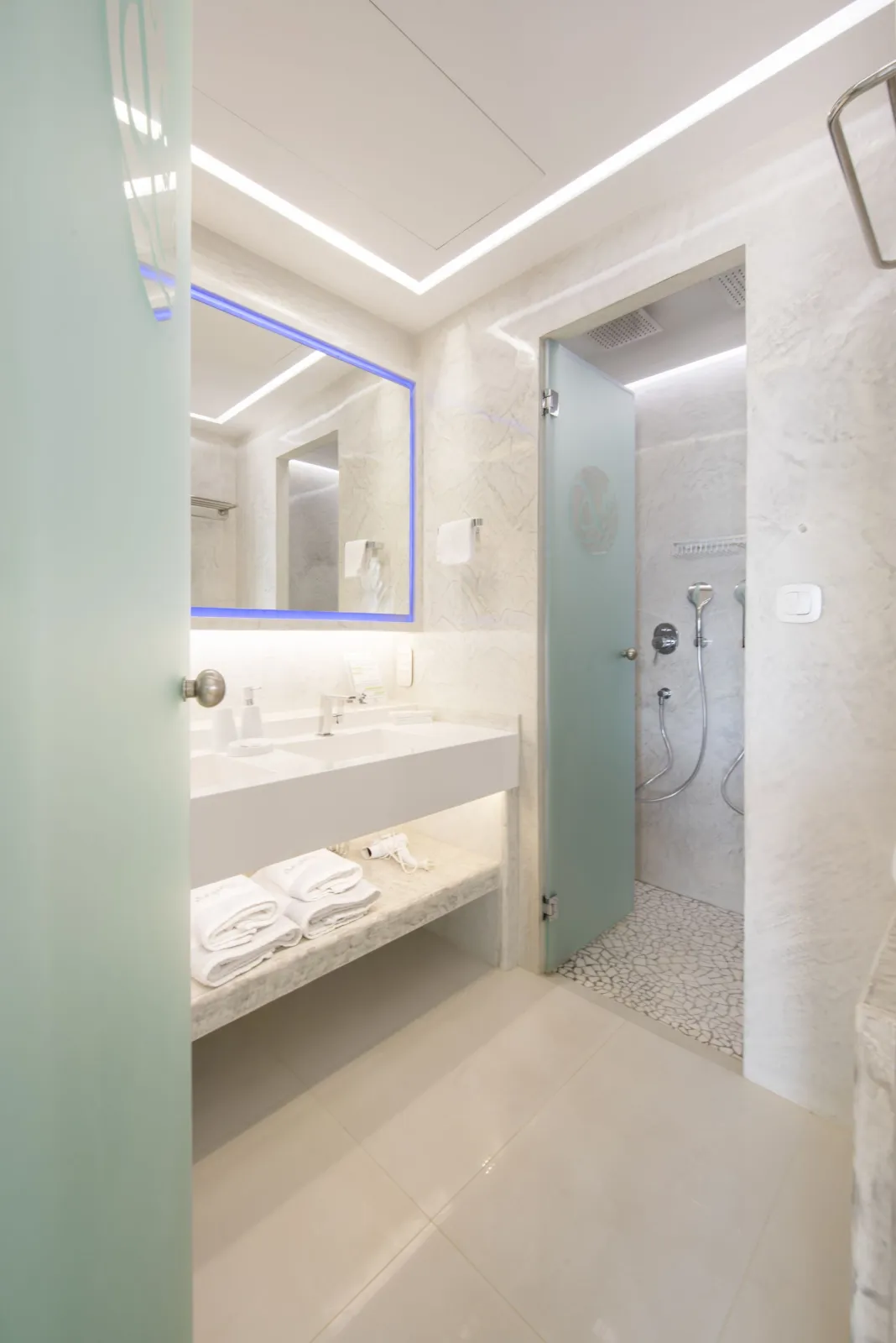 Exclusive Room