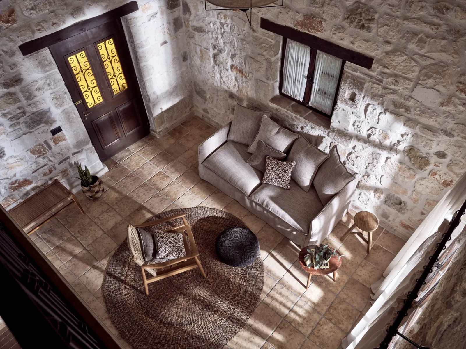 Deluxe Maisonette