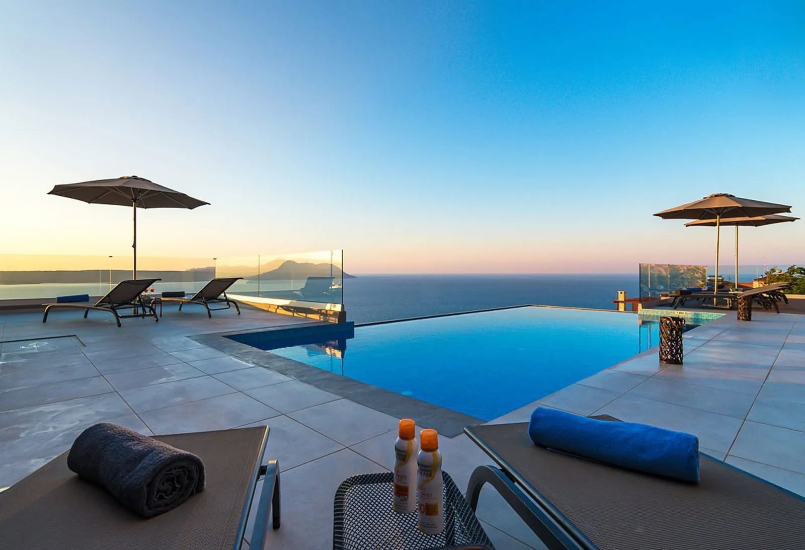 Villa Edge