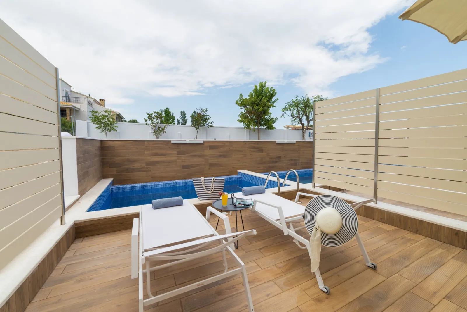 Junior Suite with Private Pool