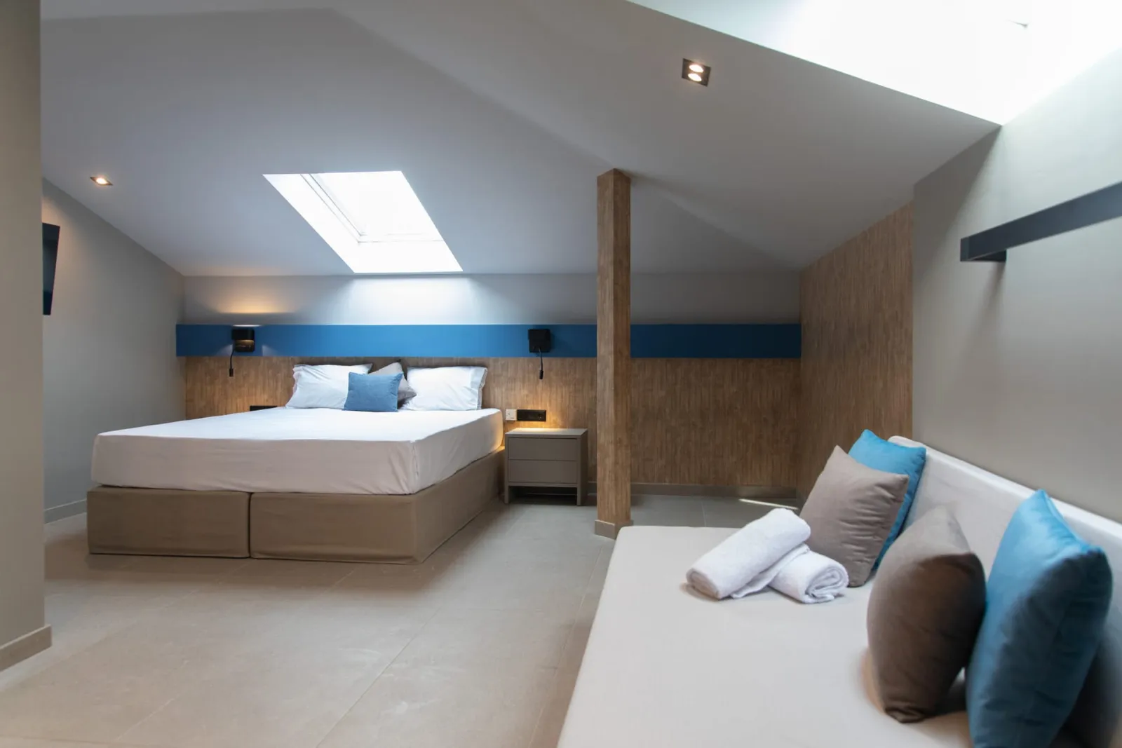 Attic Family Suite
