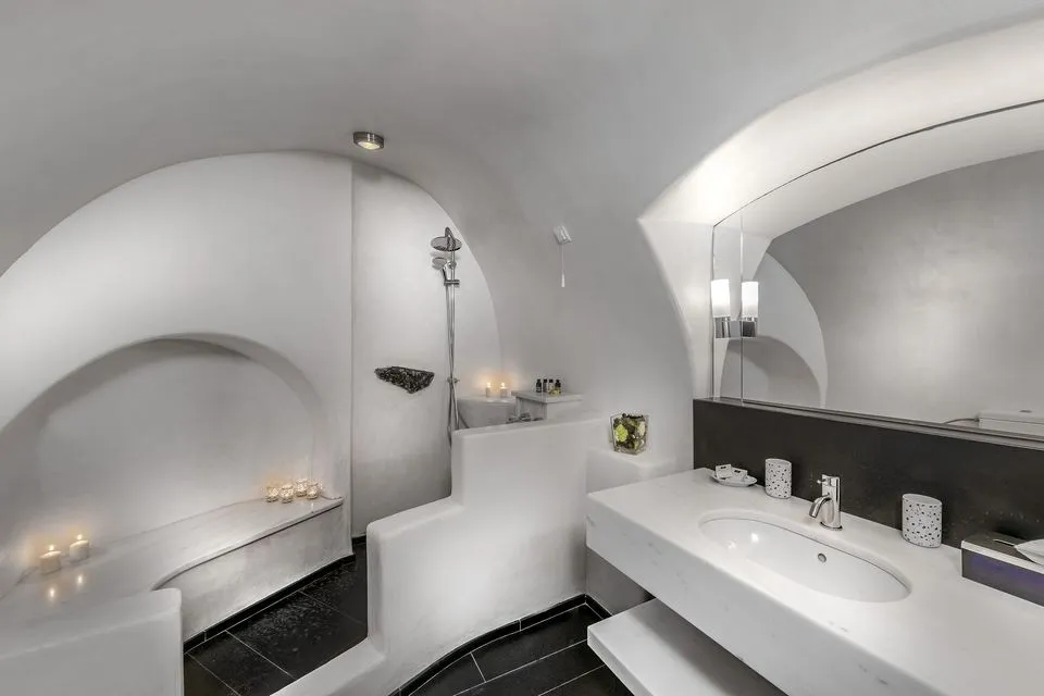 Authentic Santorinia Residences