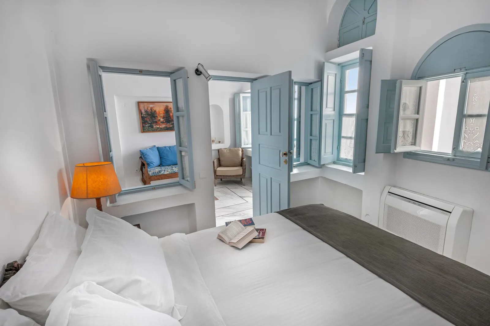 Volcano and Sea View Suites
