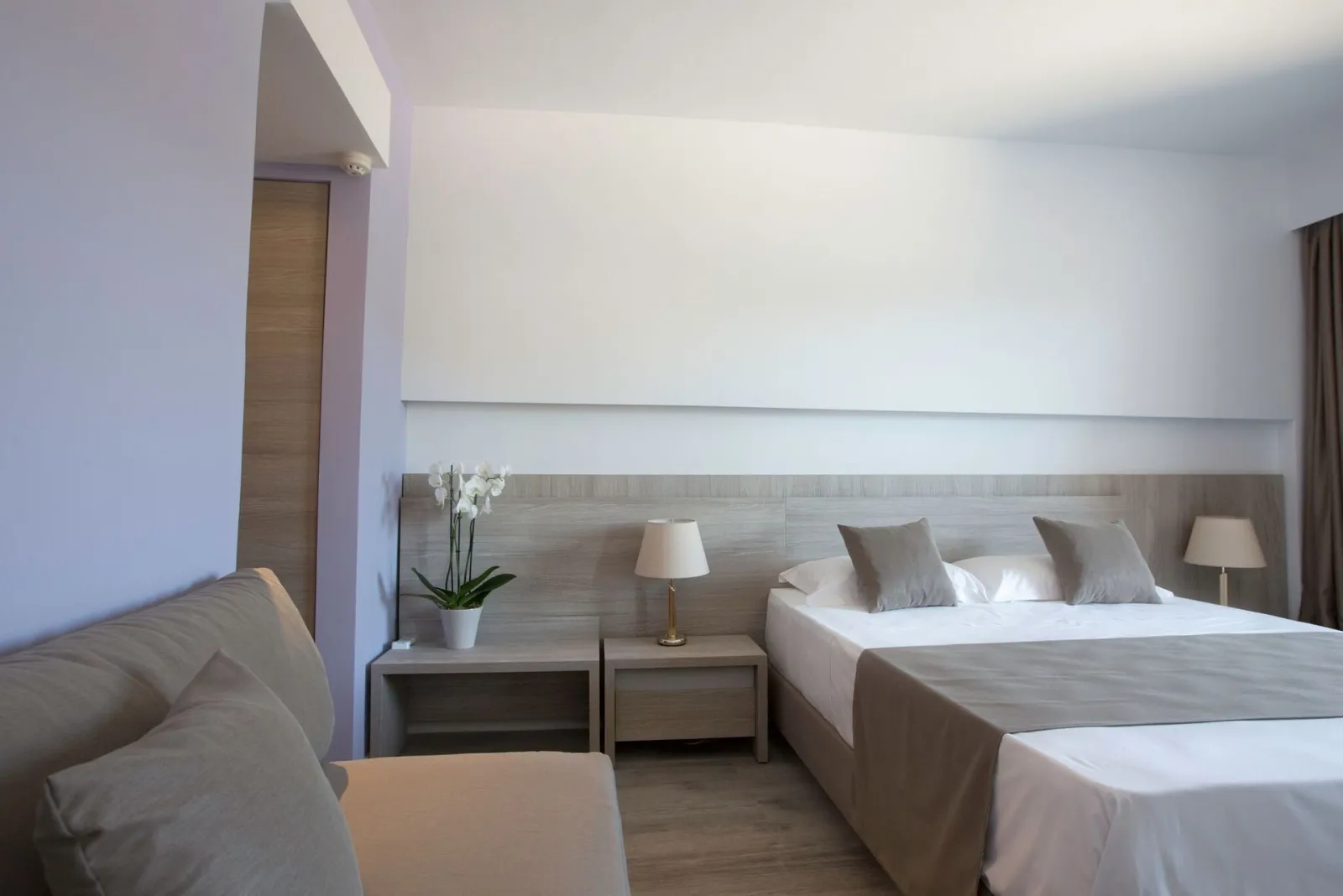 Twin Room with Sea View