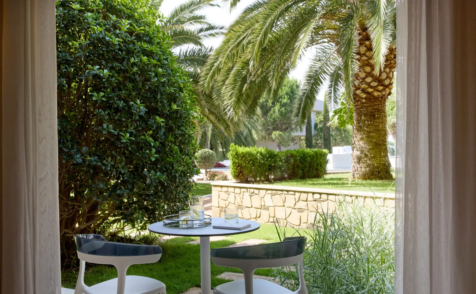 Elegant Double (Garden View)
