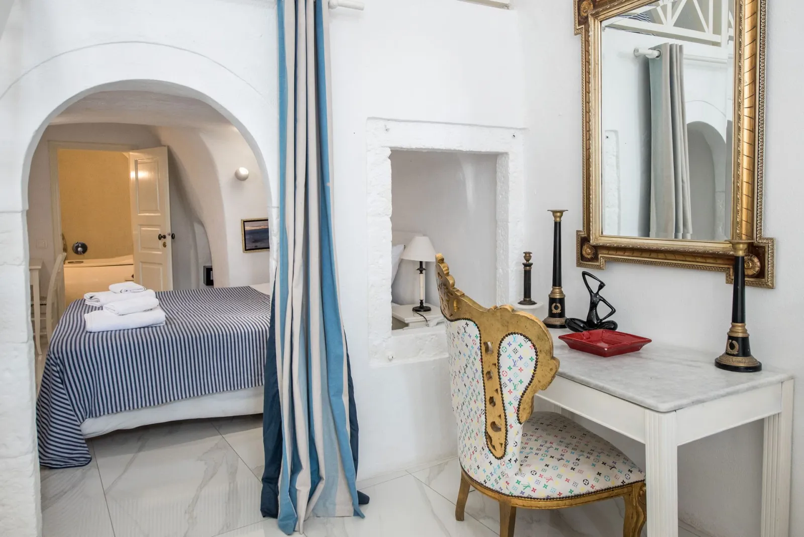 Master Suite Caldera View