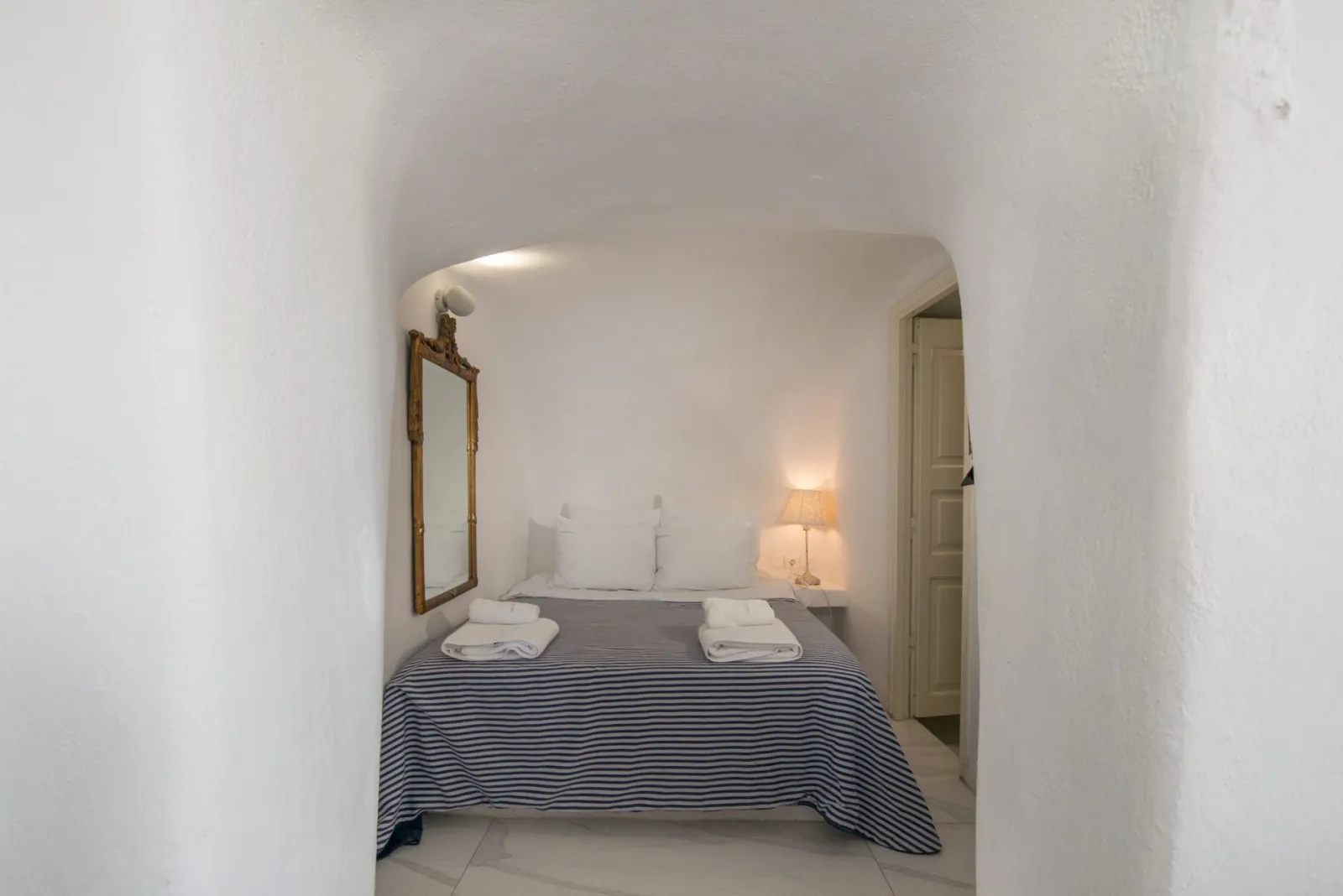 Caldera &amp; Mare Suite Caldera View