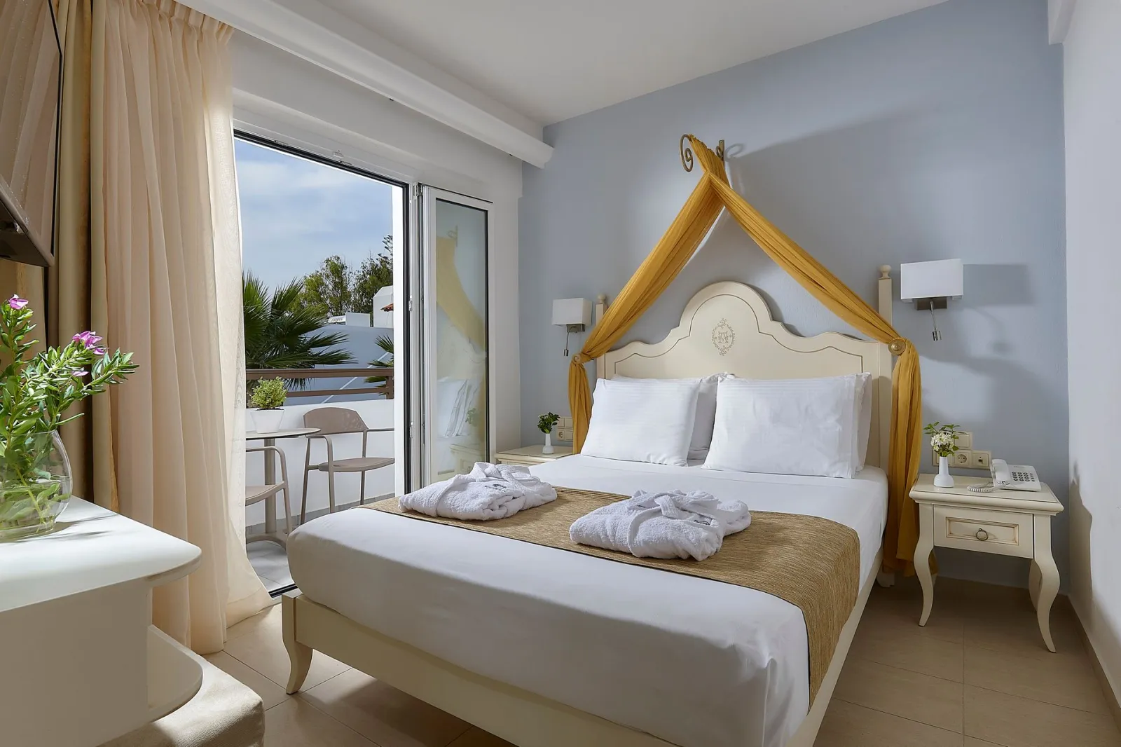 Comfort Room  Garden View